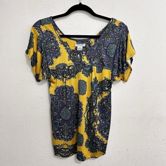 Nieves Lavi Tops - Nieves Lavi Vintage New York Yellow Blue 100% Silk Paisley Top Blouse Size M